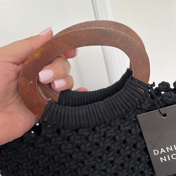 NEW- Danielle Nicole Macrame Fringe Crossbody Bag - Picture 3 of 10